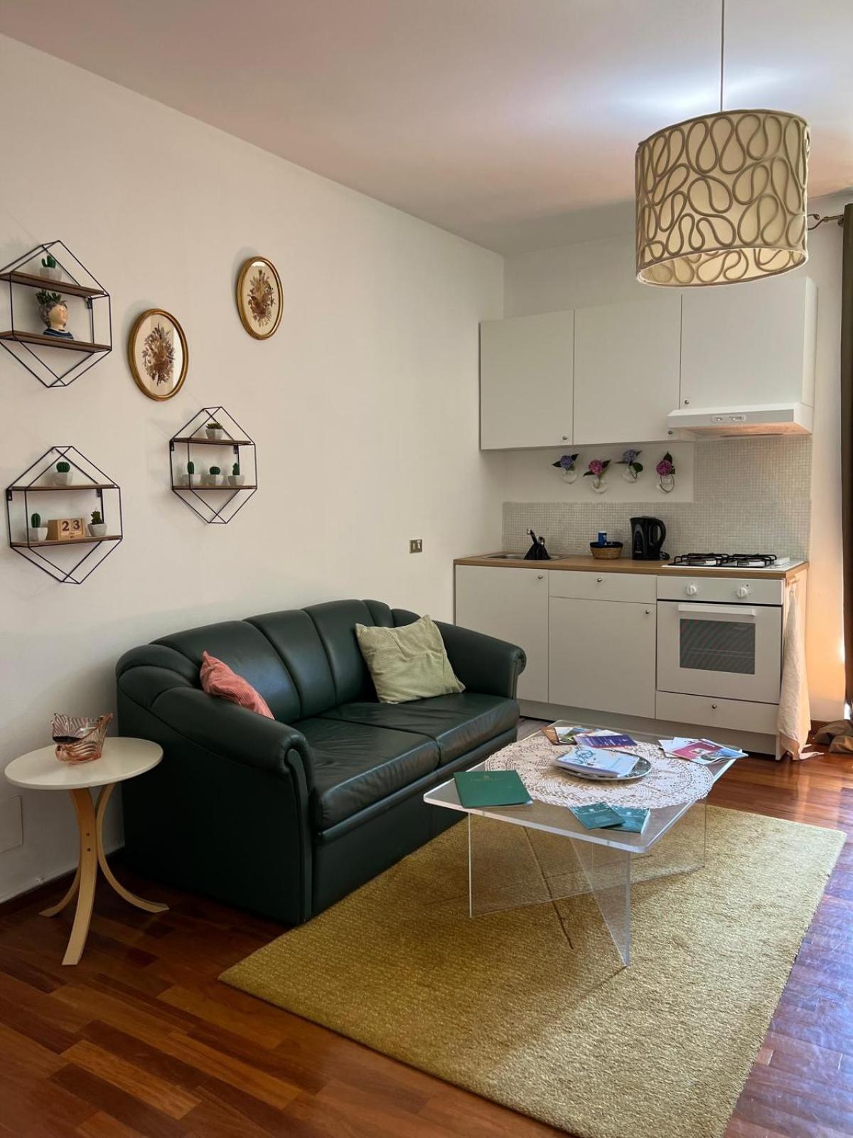 Appartamento In Villa Storica Oleggio Castello Zewnętrze zdjęcie